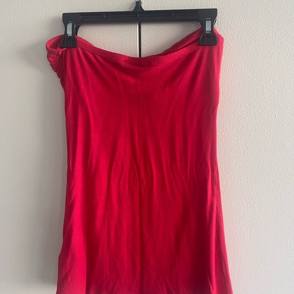 Classic Elegant Red Top by Jane Norman - Picture 6 of 10